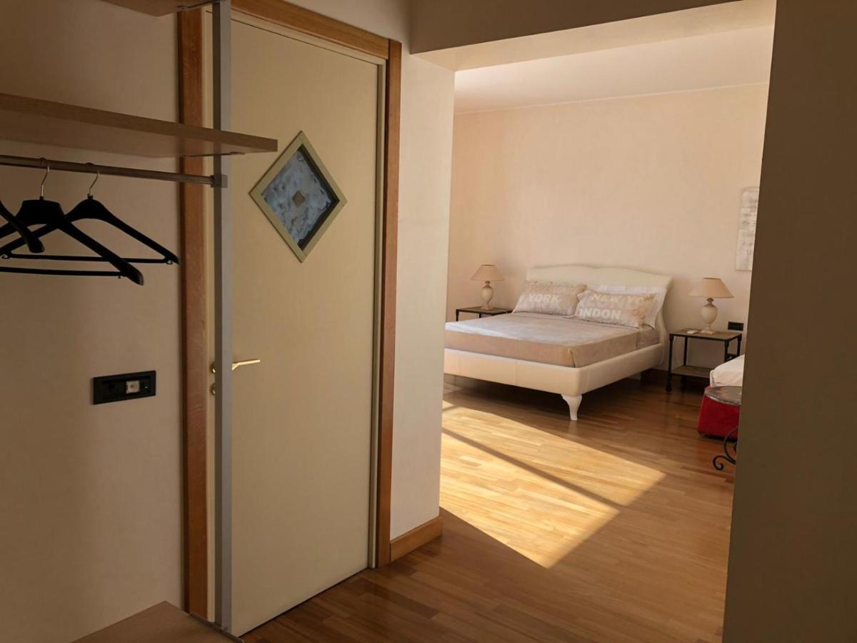 Lanna B&B Novoli ภายนอก รูปภาพ